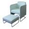 Fauteuil blanc moderne NOLAN et son repose pieds assorti 