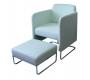 Fauteuil blanc moderne NOLAN et son repose pieds assorti 