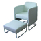Fauteuil blanc moderne NOLAN et son repose pieds assorti 