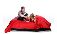 Pouf g&eacute;ant design bicolore noir et rouge FAMILY MILIBAG 