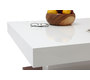 Table basse design laqu&eacute;e blanc et bois plateau ouvrant FUTURA