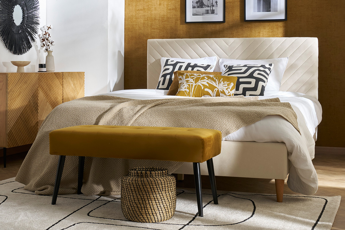 Banc scandinave capitonn en tissu effet velours textur beige et bois clair L96 cm GUESTA