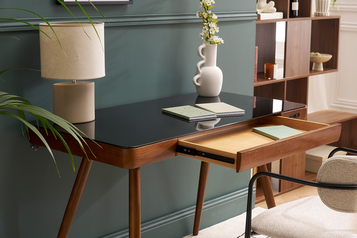 Bureau connect multimdia avec tiroir en verre noir et bois fonc noyer L120 cm CLEVER