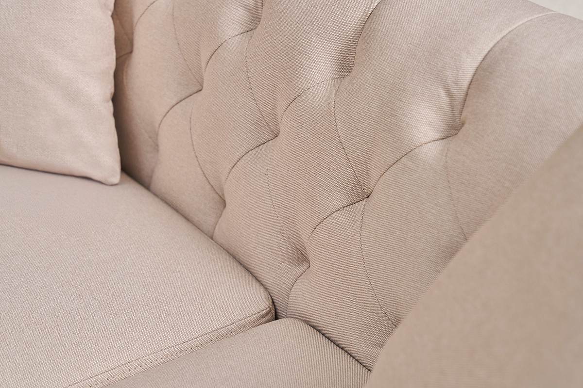 Canap 2 places capitonn en tissu beige et bois clair MONTAIGNE