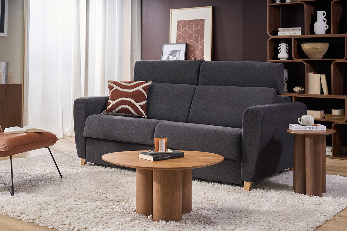 Canap� convertible avec t�ti�res ajustables 3 places en tissu effet velours gris anthracite et bois clair avec matelas 13 cm GOYA