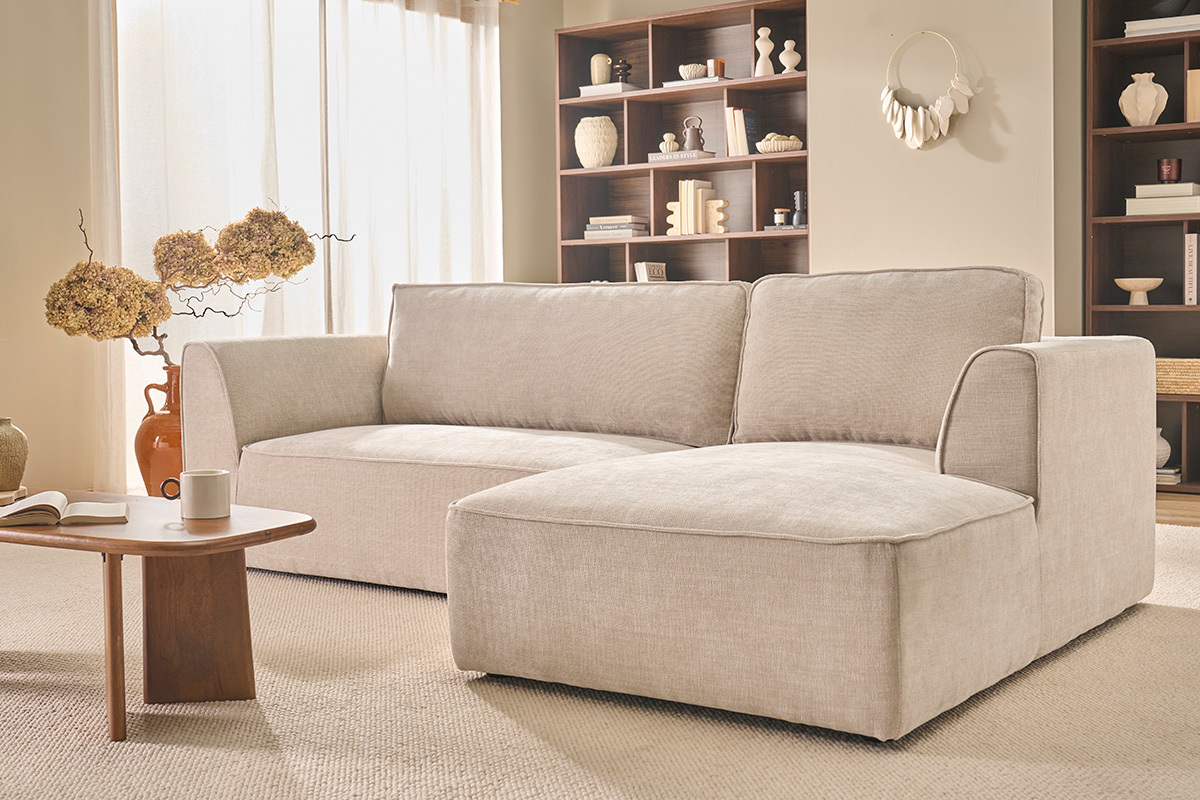 Canap� d'angle droit design en tissu effet velours textur� beige 3 places GRAMMY