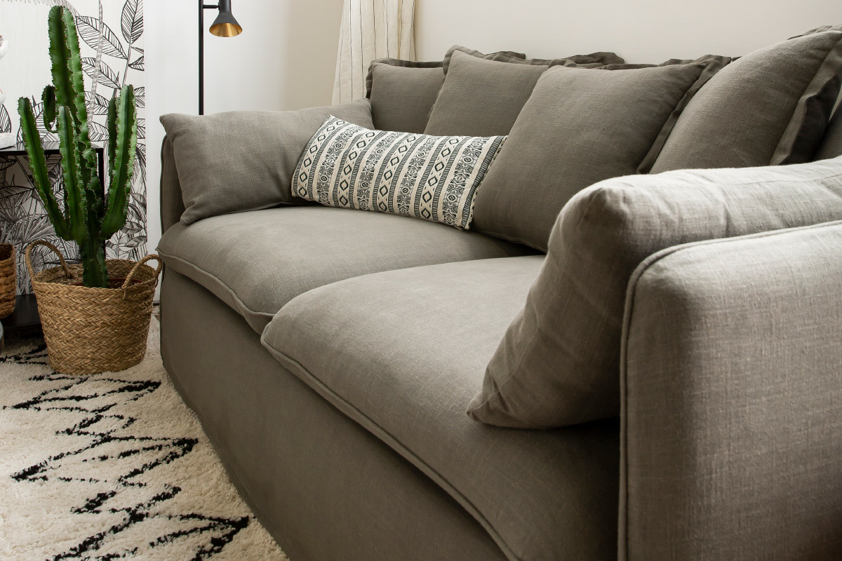 Canap� d�houssable 3 places en lin vert de gris MERLIN