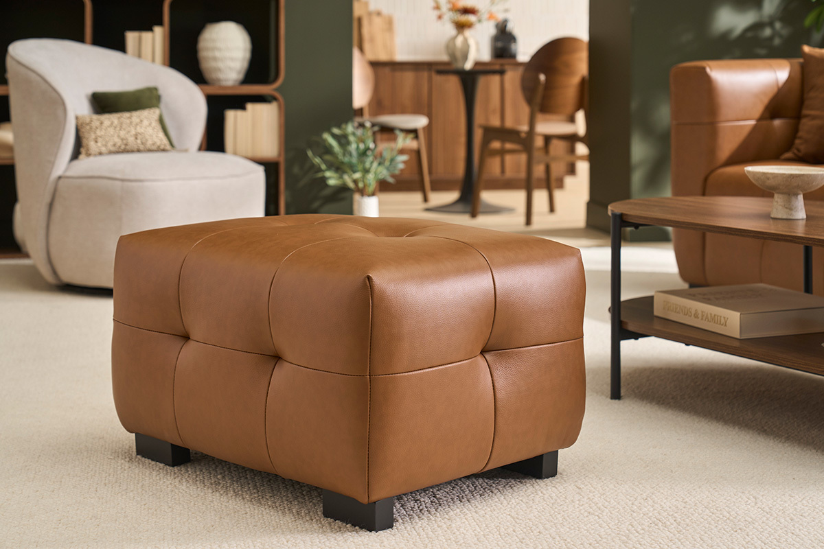 Canap� design 3 places et repose-pieds en cuir marron CORTO