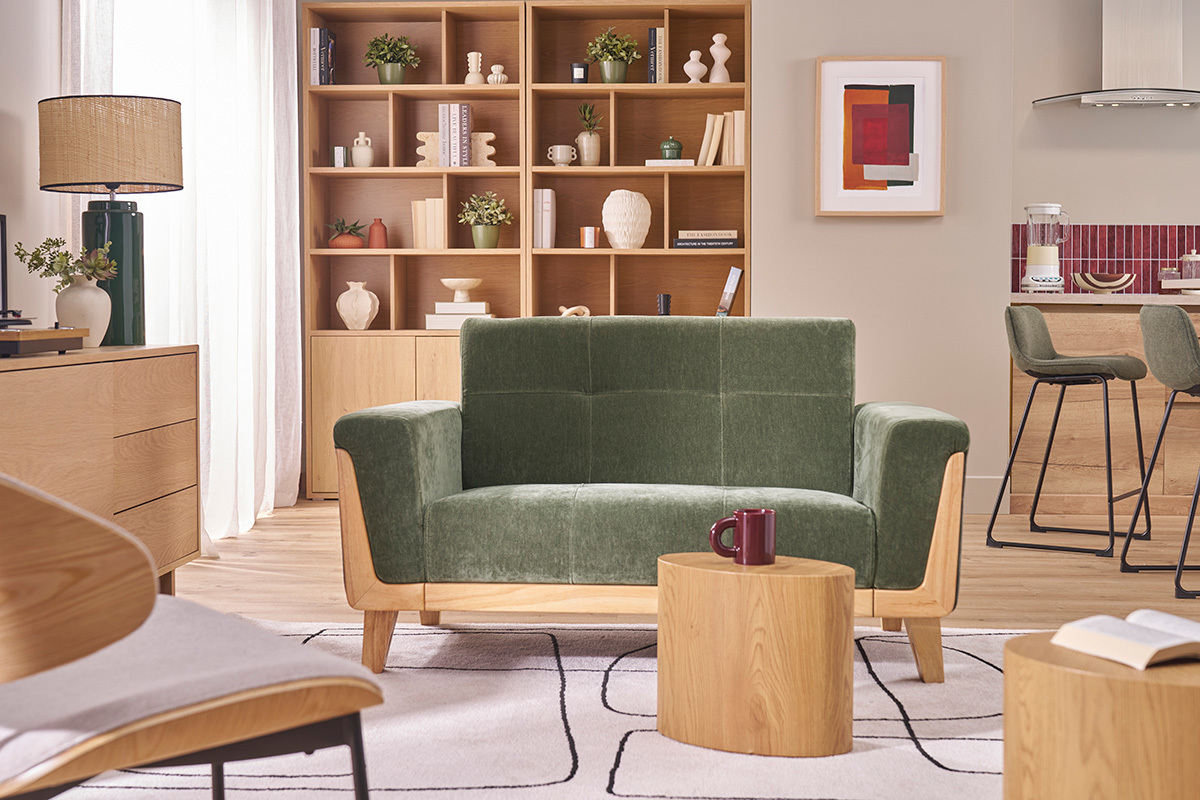 Canap� scandinave 2 places en tissu effet velours vert kaki et bois clair FJORD