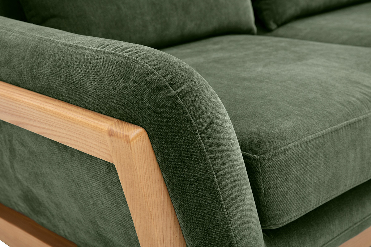 Canap� scandinave 2 places en tissu effet velours vert kaki et bois clair YOKO