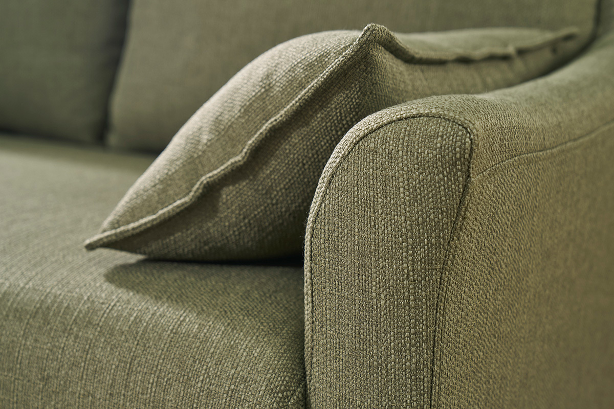 Canap� scandinave 2 places en tissu vert kaki et bois clair KATE