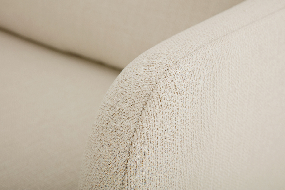 Canap scandinave 3 places en tissu beige et bois clair HOBART