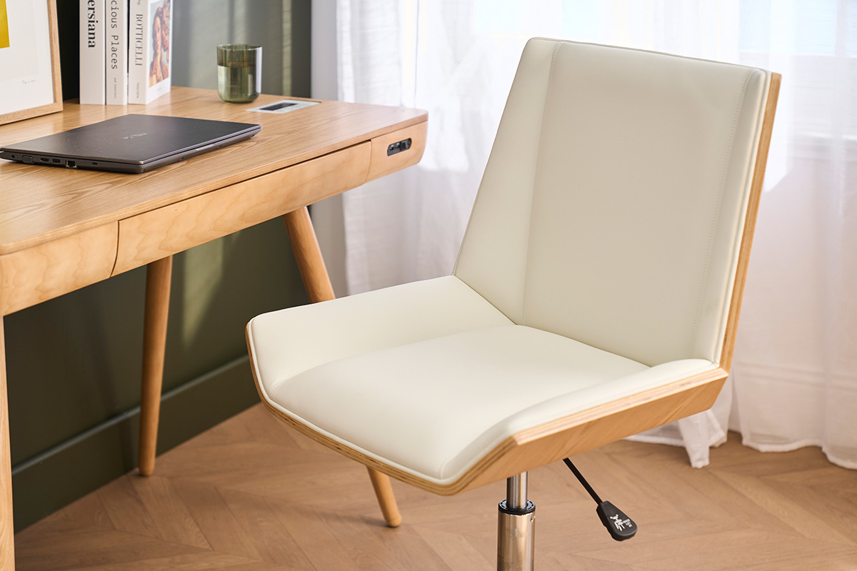 Chaise de bureau � roulettes design blanc, bois clair et acier chrom� MELKIOR