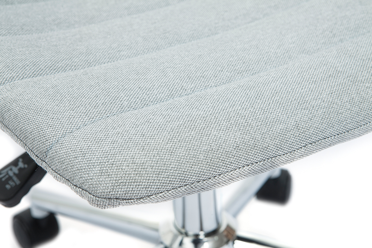 Chaise de bureau  roulettes design en tissu gris clair et acier chrom SAURY
