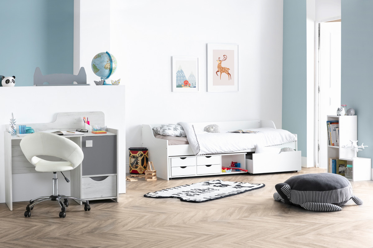 Chaise de bureau design blanc  roulettes PINTO