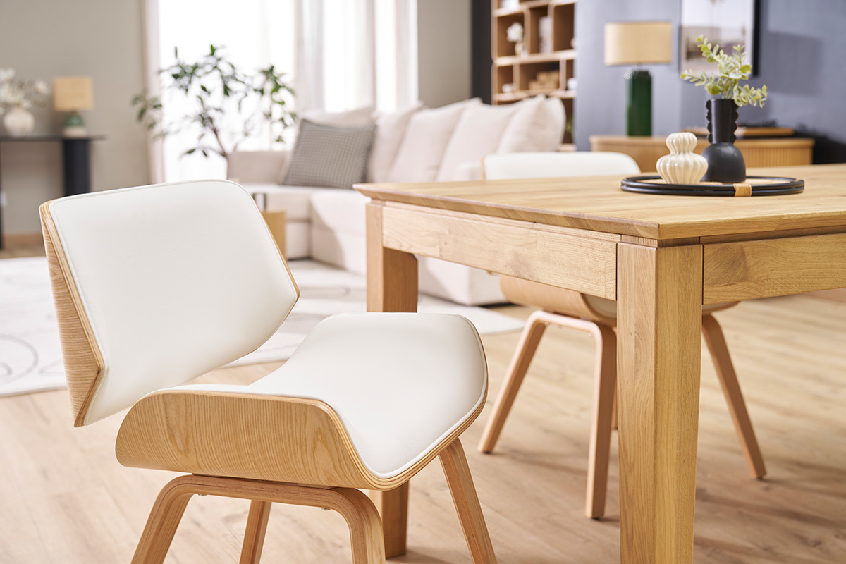 Chaise design blanc et bois clair RUBBENS