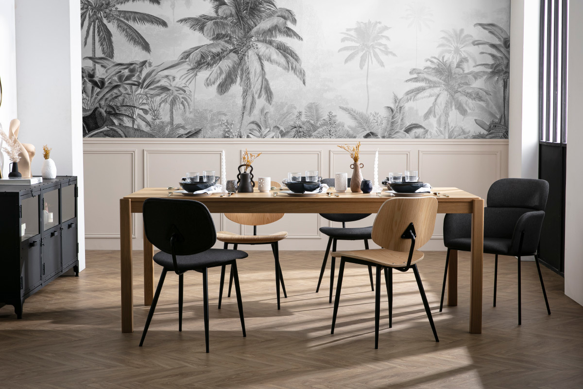 Chaise design en tissu gris et mtal noir TULUM