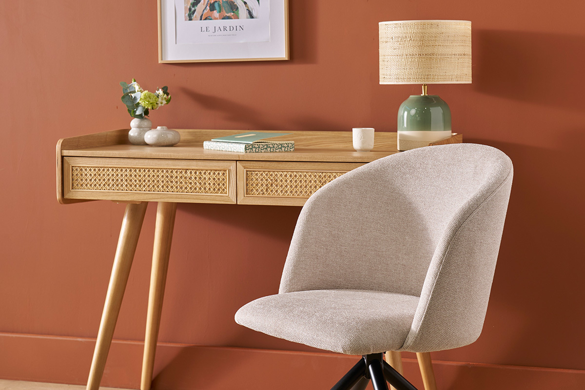 Chaise design pivotante 360� en tissu effet velours textur� beige et m�tal noir VANITY