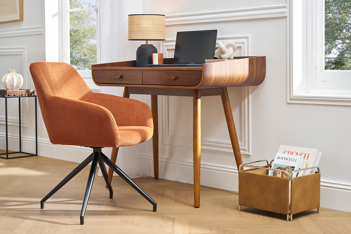 Chaise pivotante 360� en tissu velours c�tel� terre br�l�e et m�tal noir LAURETTE