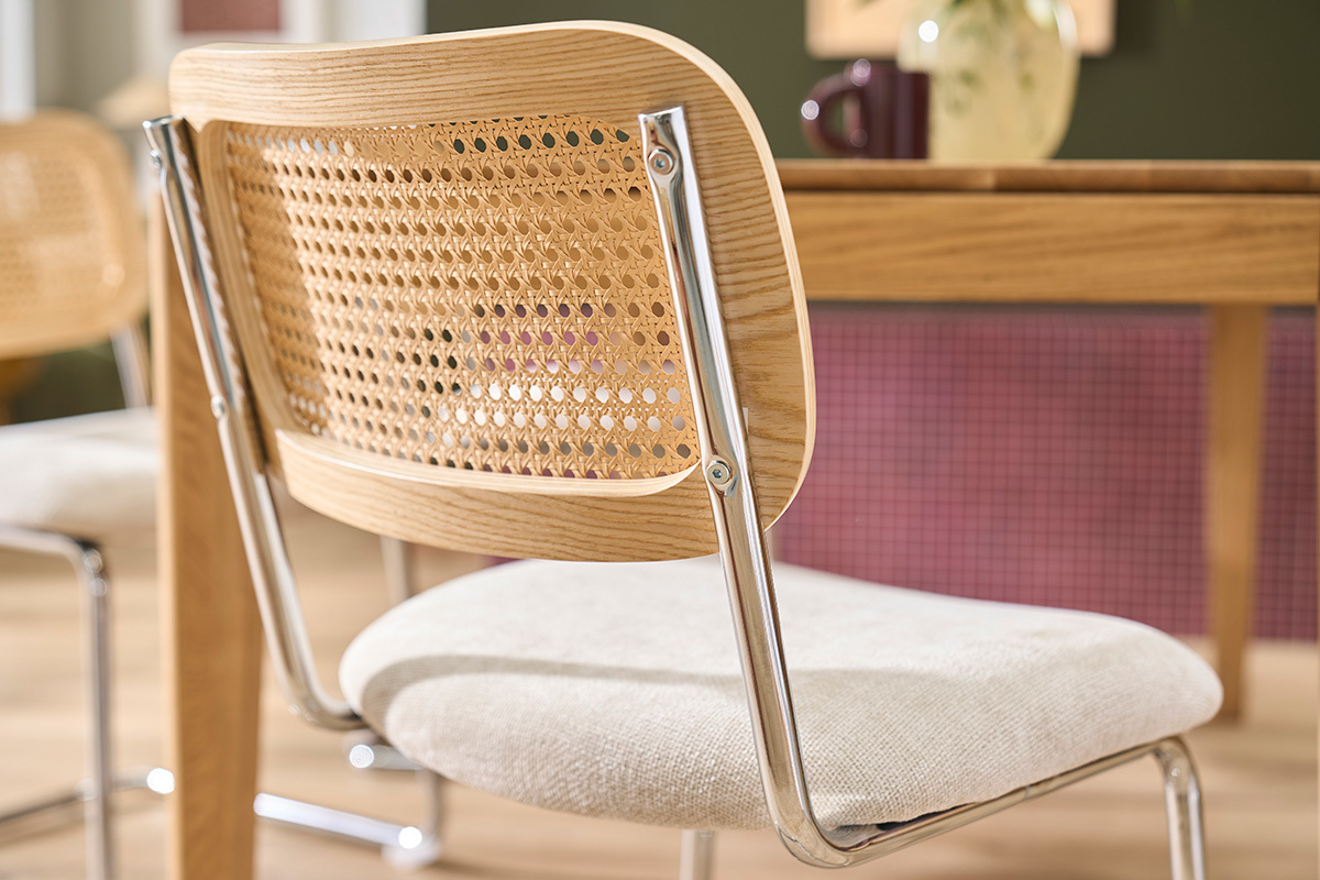 Chaises design en tissu effet velours textur� beige, m�tal chrom� et cannage rotin (lot de 2) ELECTRA