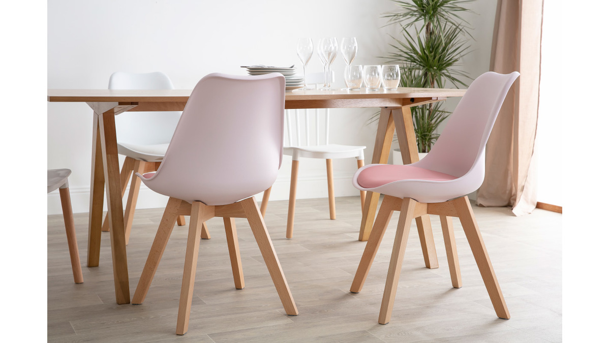 Chaises design rose avec pieds bois clair (lot de 2) PAULINE