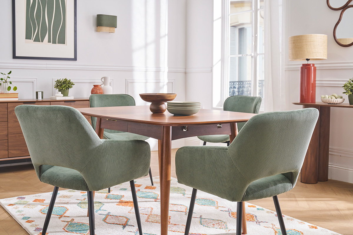 Chaises en tissu velours ctel vert kaki et mtal noir (lot de 2) LAURETTE