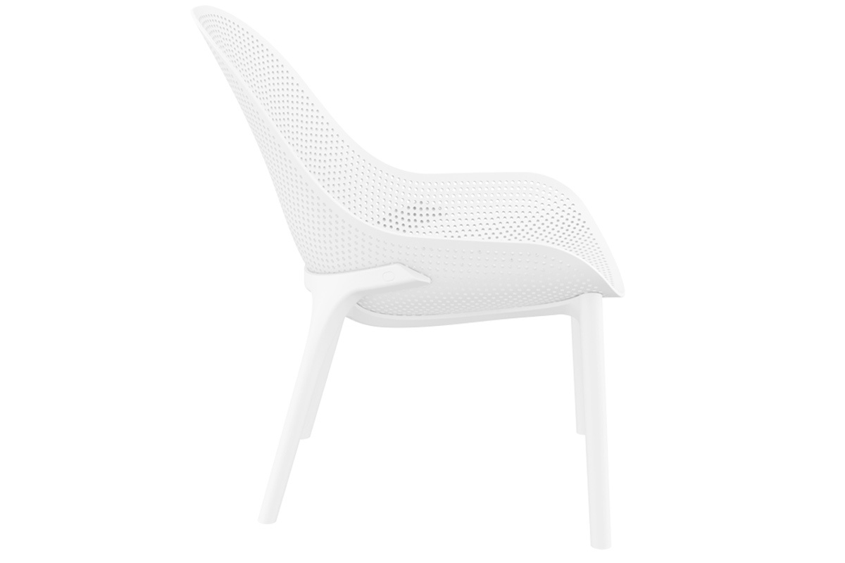 Chaises lounge empilables blanches int�rieur / ext�rieur (lot de 4) OSKOL