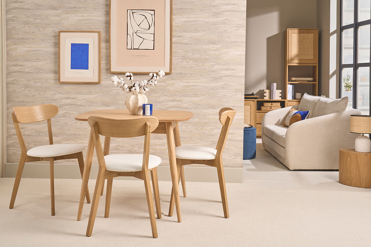 Chaises vintage en bois clair ch�ne et blanc (lot de 2) DOVE