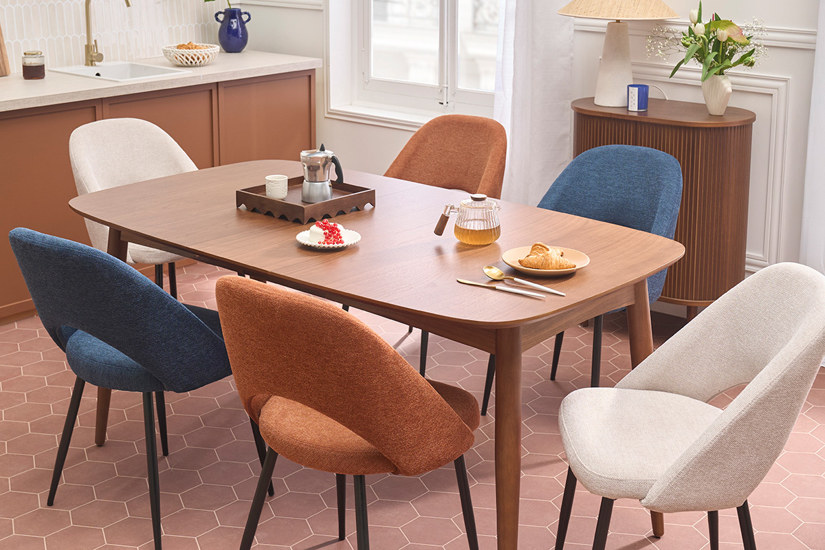 Chaises vintage en tissu effet velours textur� bleu fonc� et m�tal noir (lot de 2) COSETTE