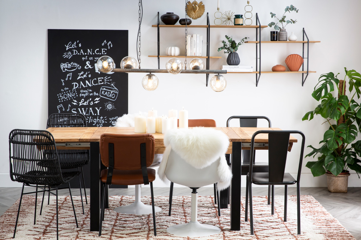 chaises vintage marron clair avec pieds m�tal noir (lot de 2) LAB