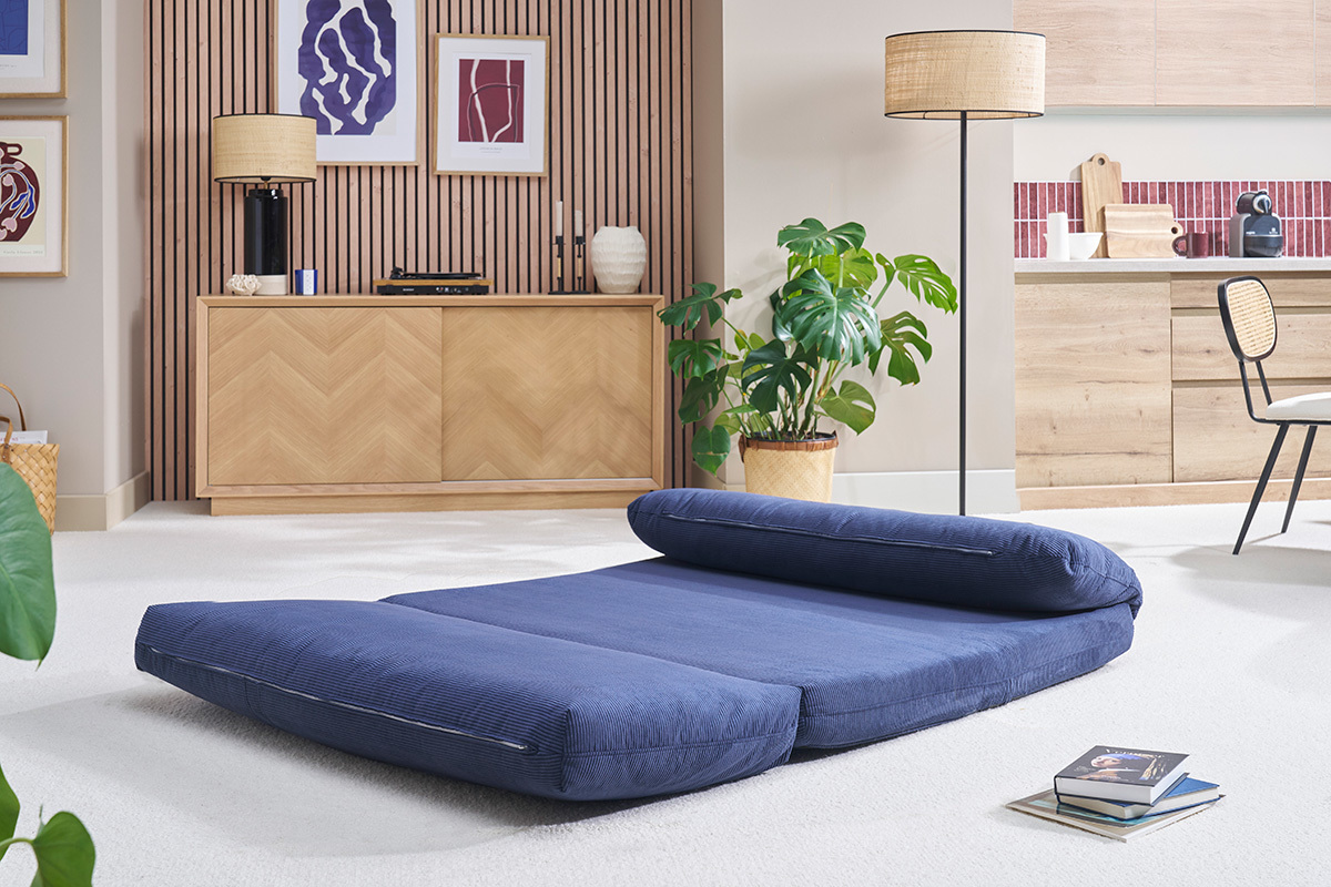 Chauffeuse convertible 2 places en tissu velours c�tel� bleu fonc� SPENCER