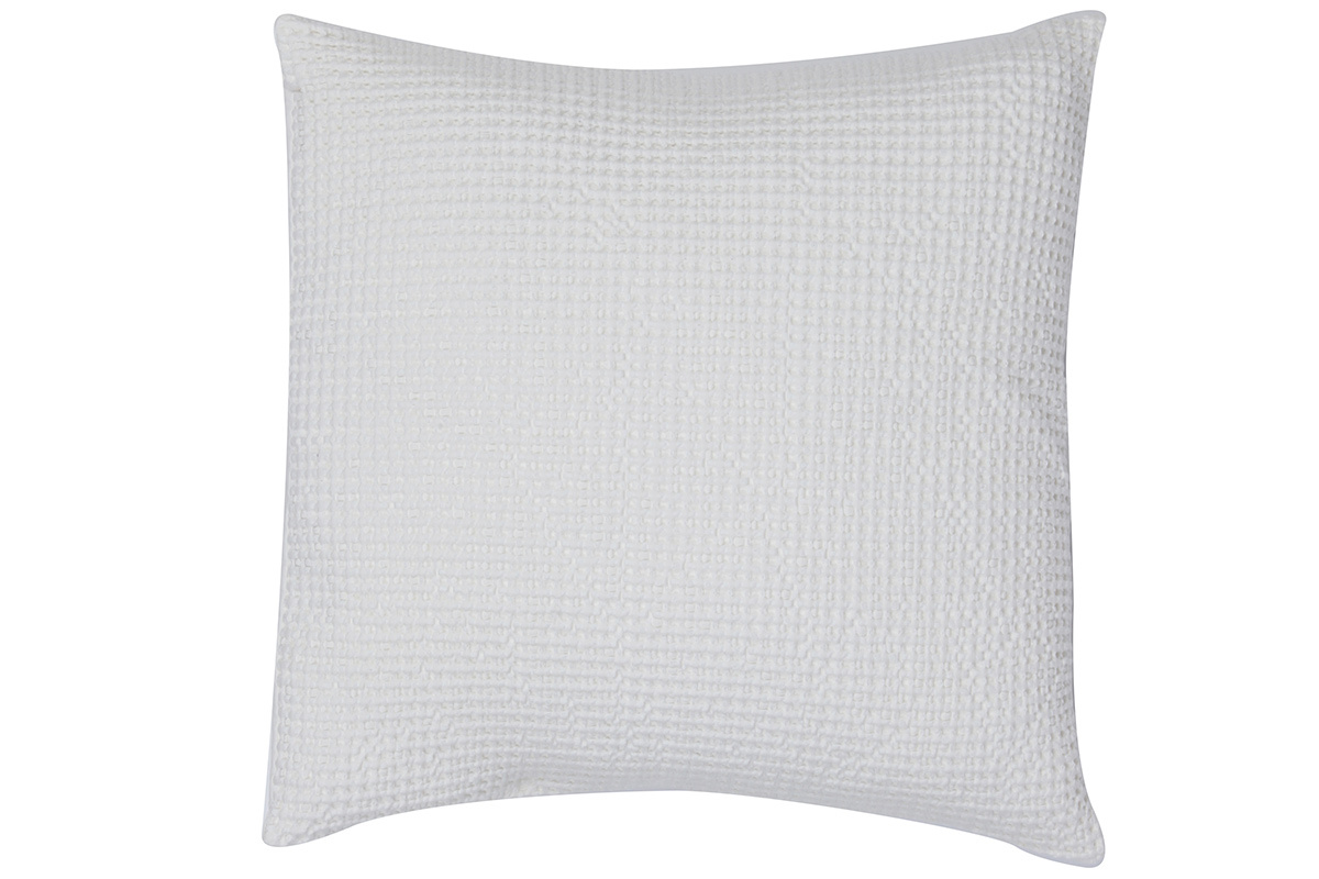 Coussin en coton lav� blanc cass� 45 x 45 cm YAM