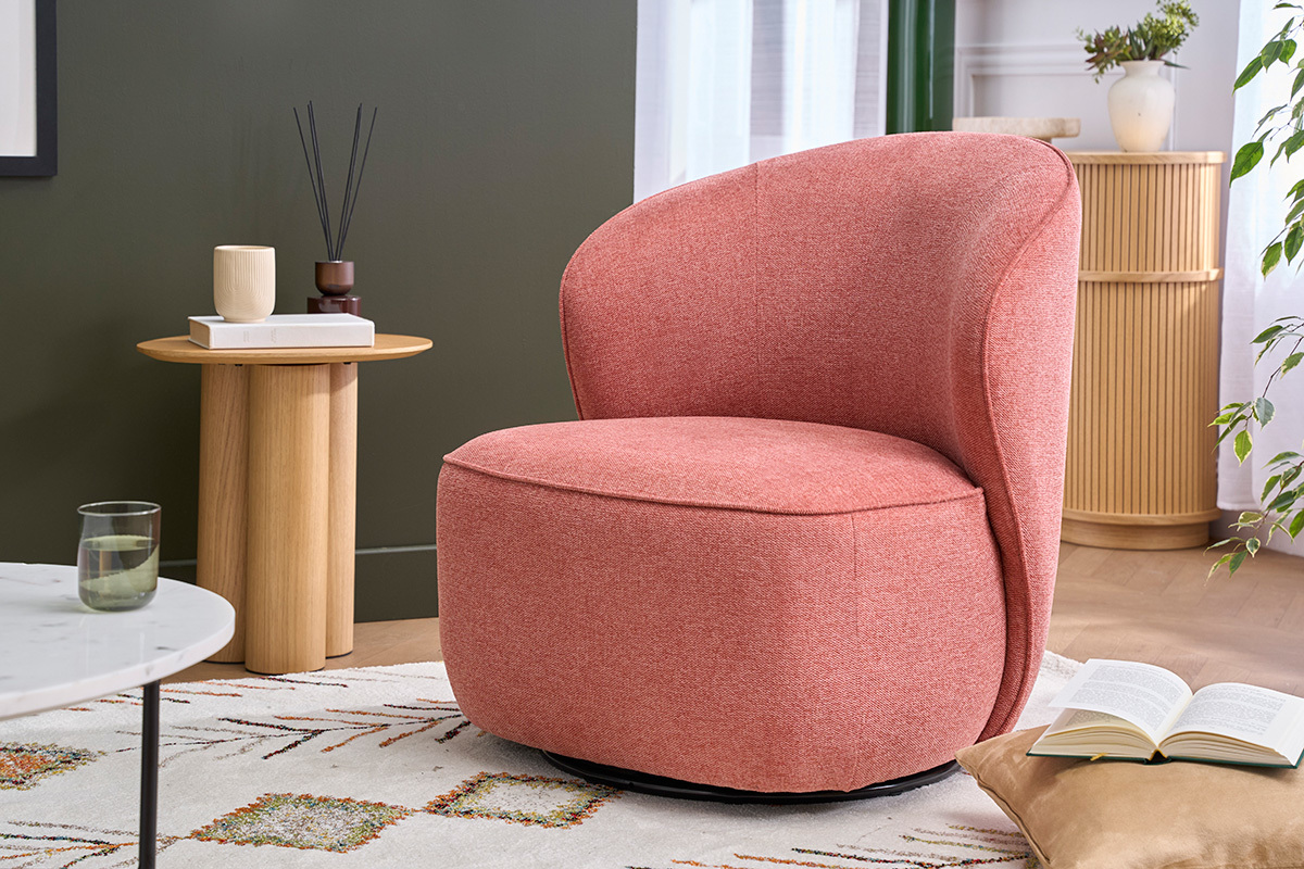 Fauteuil design pivotant en tissu effet velours textur� terracotta AMBER