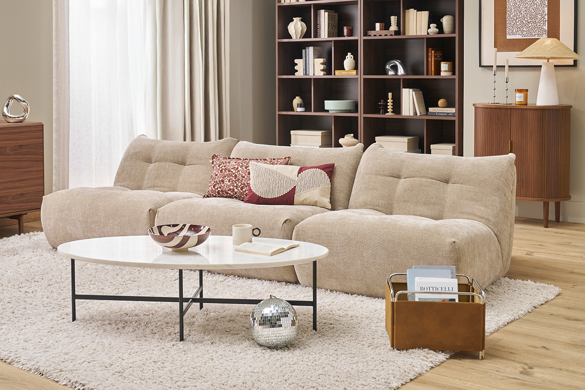 Fauteuil lounge en tissu effet velours textur taupe BUMPY