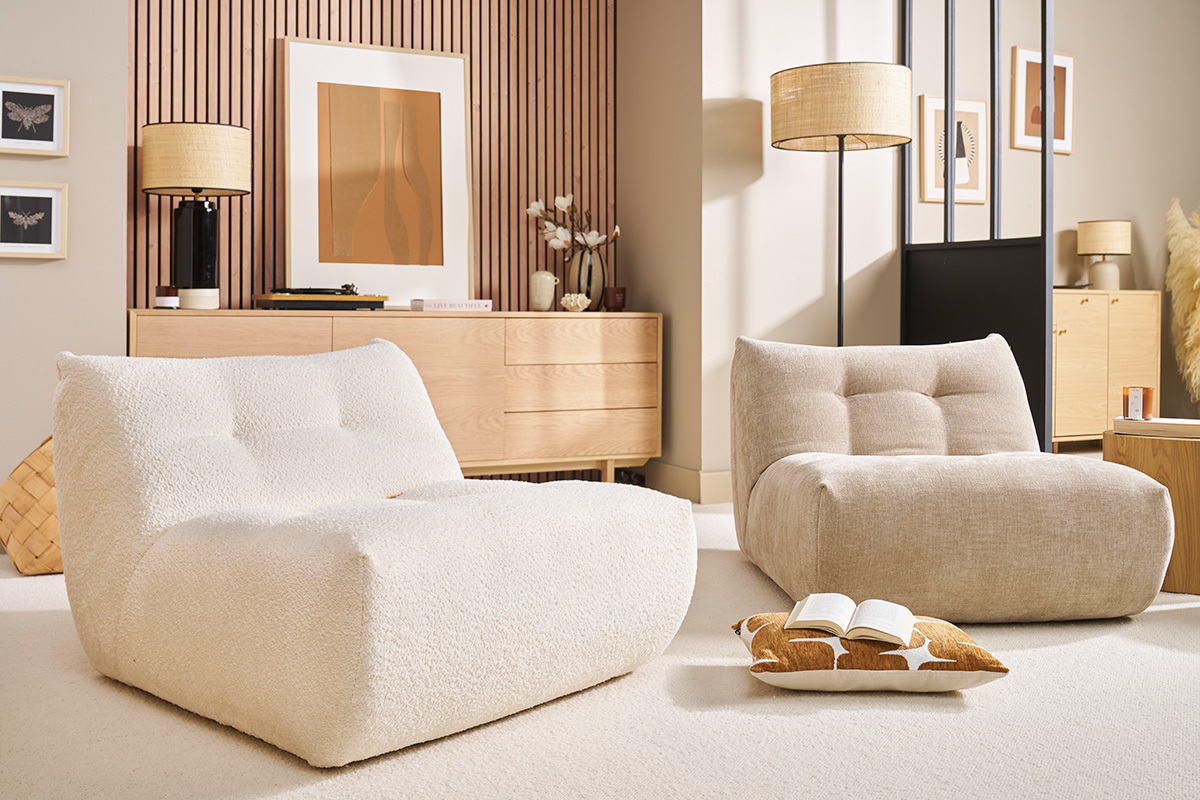 Fauteuil lounge en tissu effet velours textur� terre br�l�e BUMPY