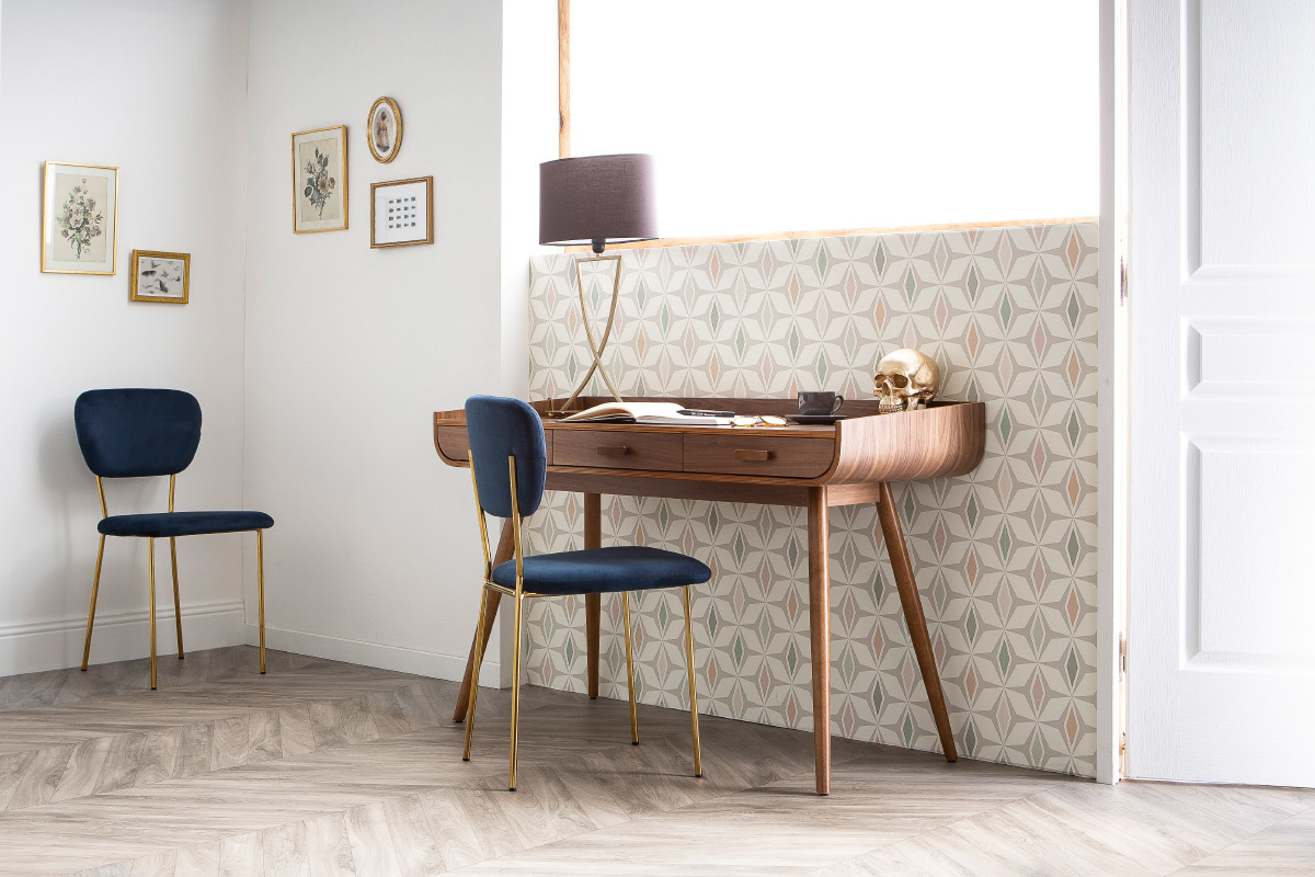 Lampe � poser design pieds crois�s dor�s MADAM