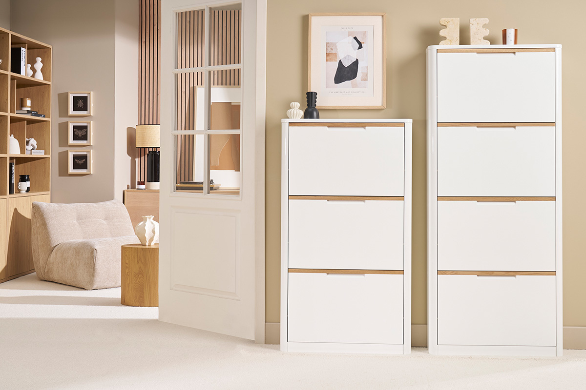 Meuble  chaussures 4 portes finition blanc laqu brillant L68 cm KIRK