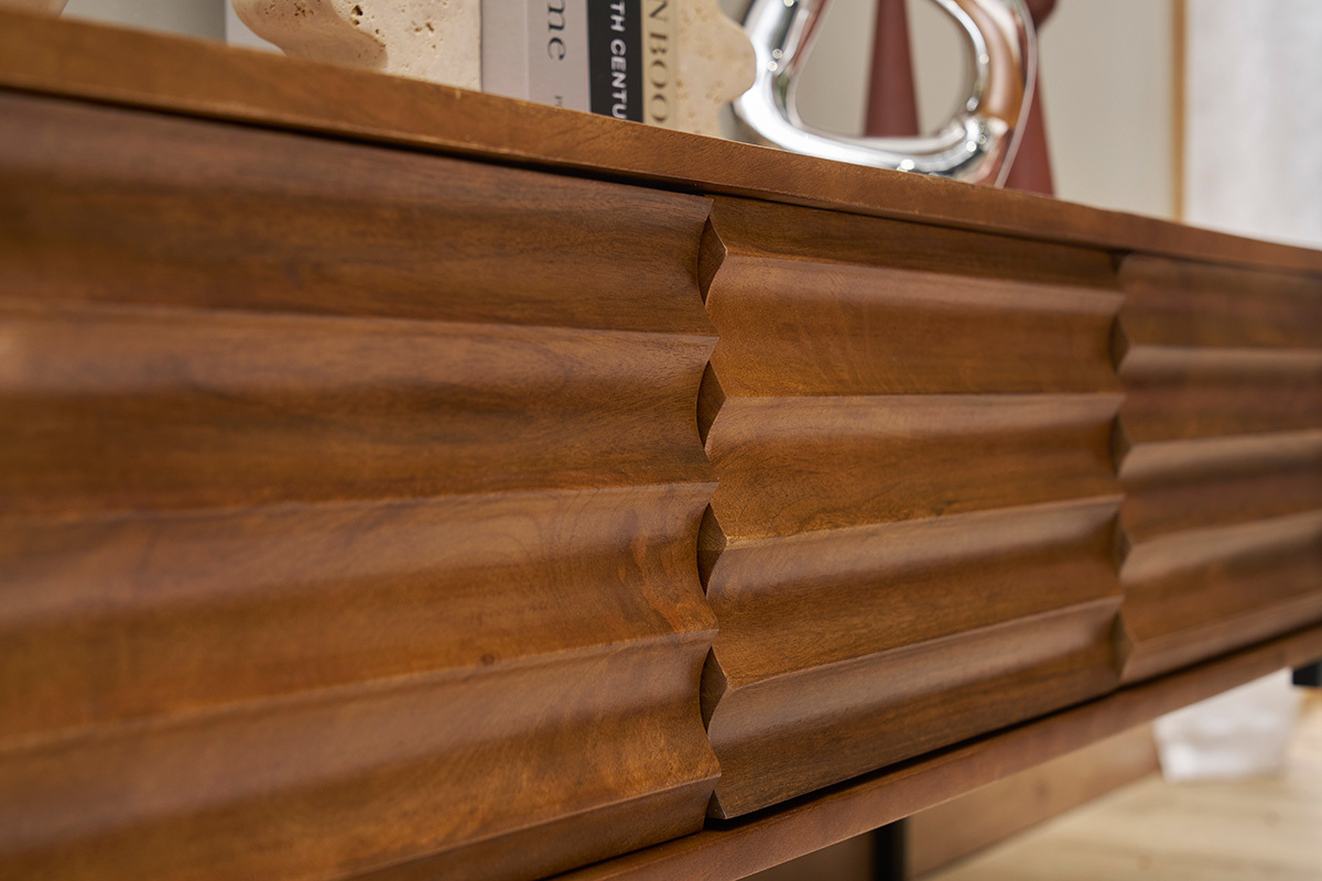 Meuble TV en bois fonc manguier massif et mtal noir 3 portes L120 cm ONDA