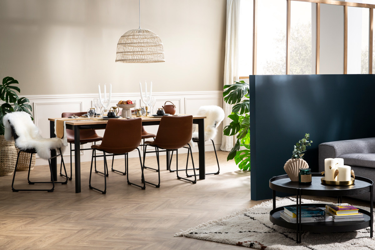 Table � manger extensible placage ch�ne et m�tal L162-232 cm MEEVLA