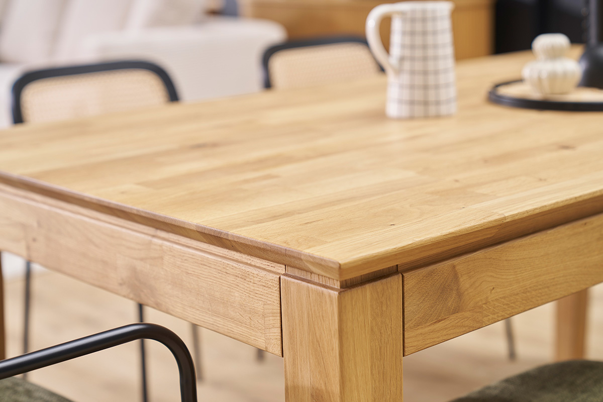 Table � manger extensible rectangulaire en bois clair ch�ne massif L160-220 cm YULIA
