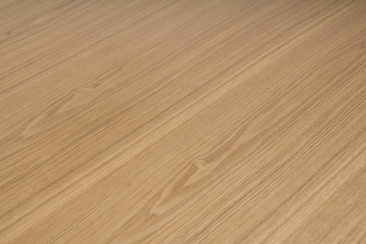 Table � manger ovale extensible en bois clair fr�ne L180-230 cm CLAUDIE