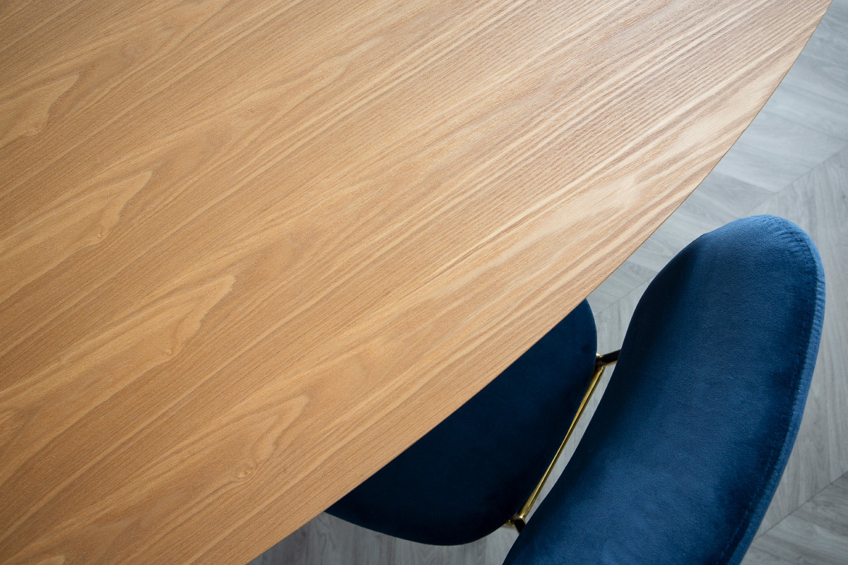 Table � manger ovale fr�ne naturel L200 cm BALTIK