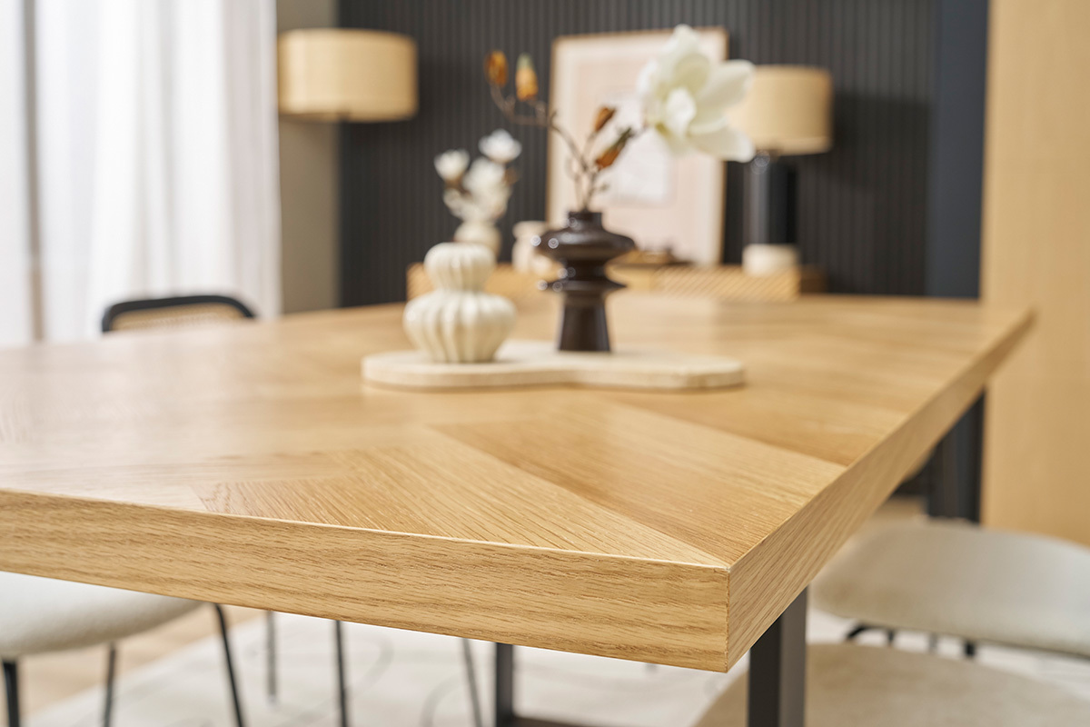 Table  manger rectangulaire finition bois chne et mtal noir L200 cm MAGDA