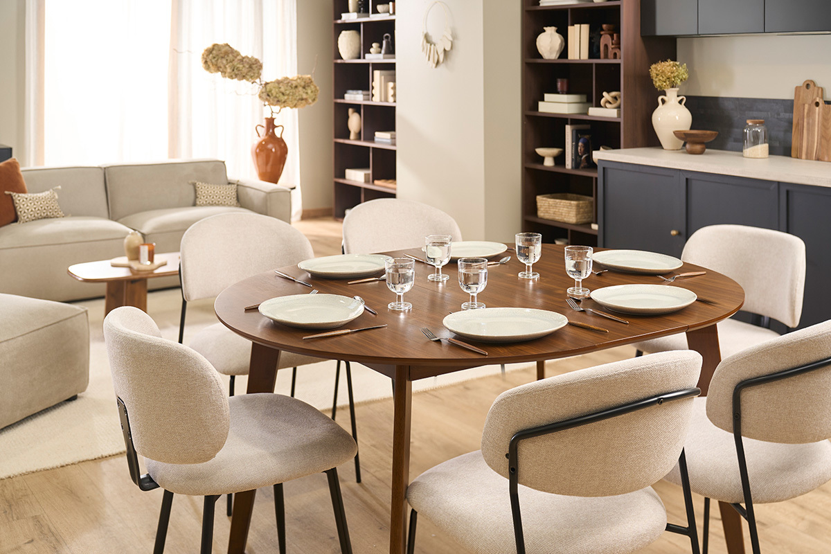 Table � manger ronde extensible finition noyer L120-150 cm LEENA