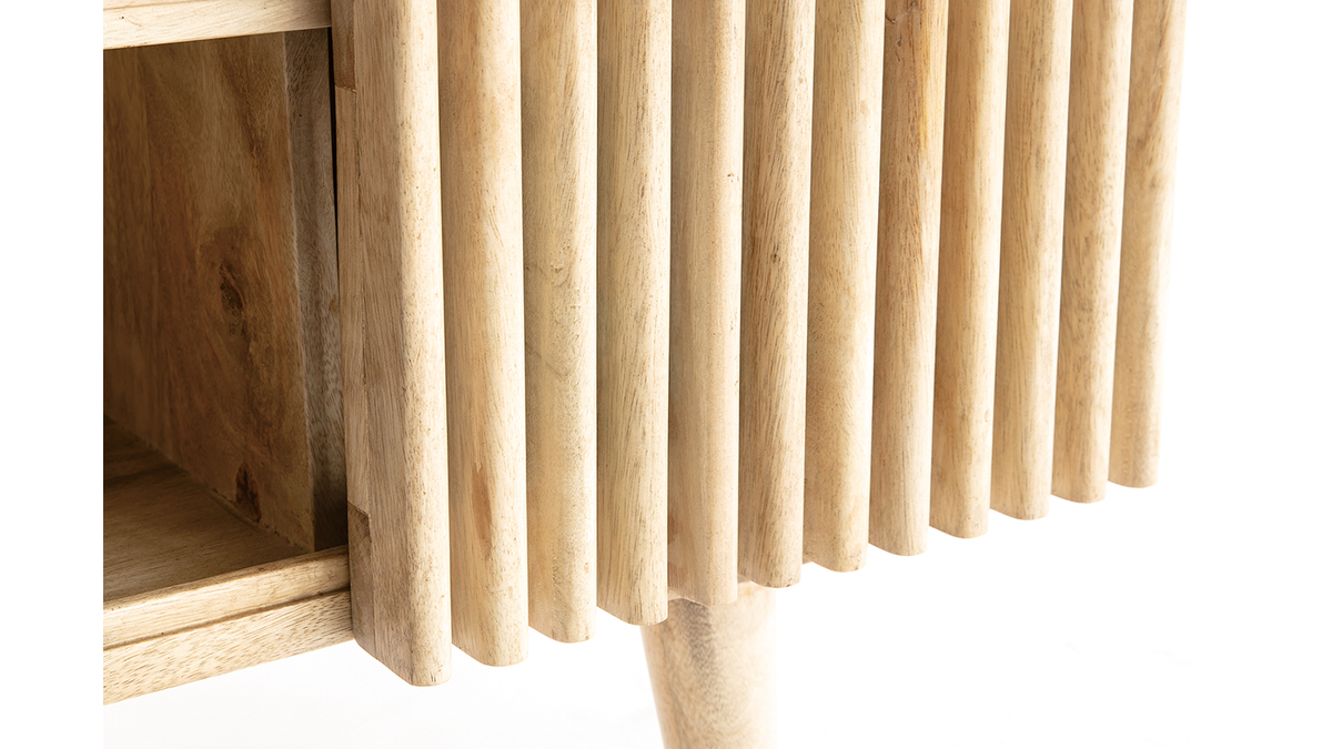 Table basse avec portes coulissantes bois clair manguier massif ALBA - Miliboo & Stphane Plaza