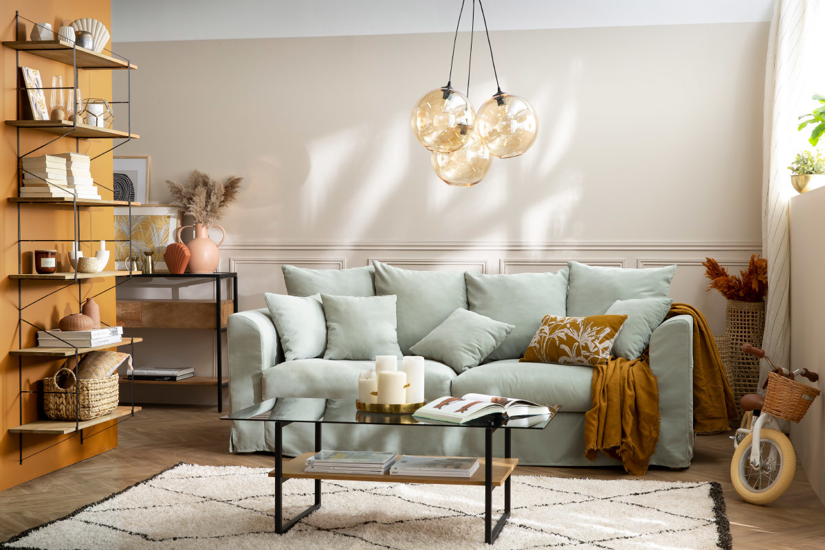 Table basse design en verre fum� avec �tag�re effet ch�ne ZAHO