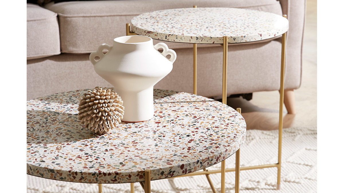 Table basse ronde design en terrazzo et mtal dor D55 cm MEZZO