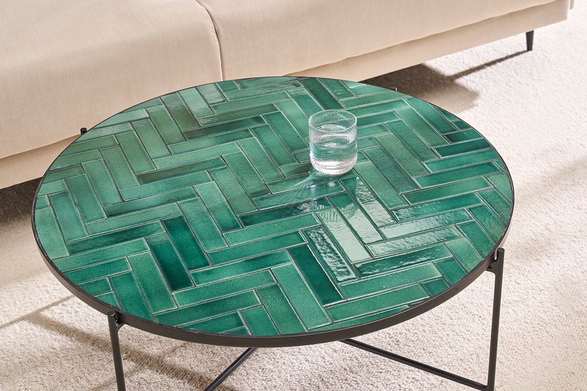 Table basse ronde en cramique vert fonc et mtal noir D80.5 cm KOTTA