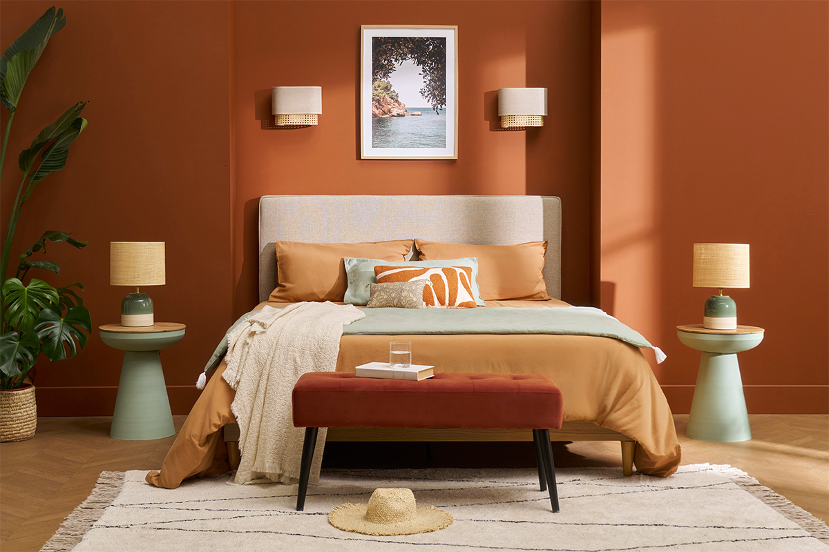 Table d'appoint ronde design avec rangement en mtal vert cladon et bois manguier massif H52 cm TAM