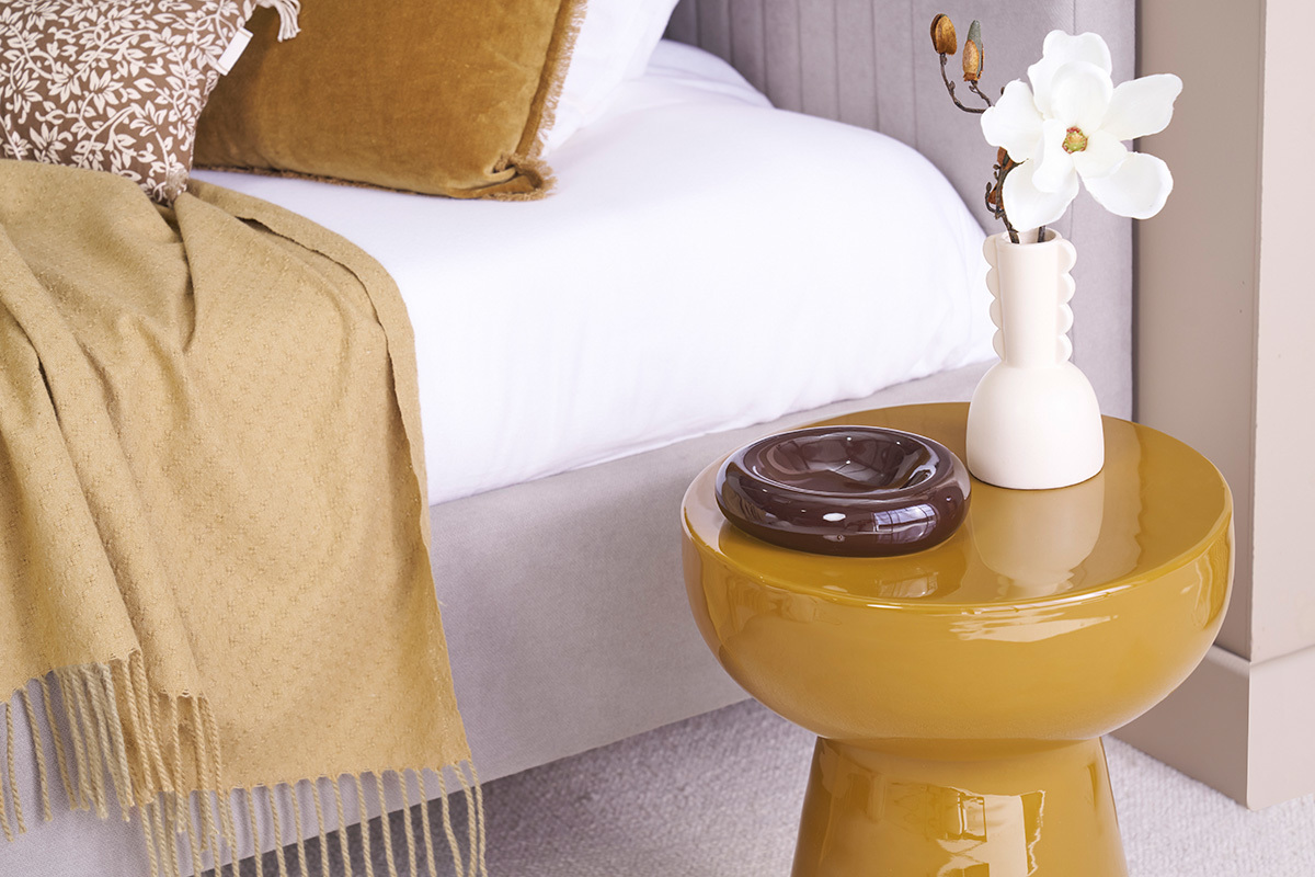 Table d'appoint ronde en m�tal �maill� bronze D34 cm MOGOU